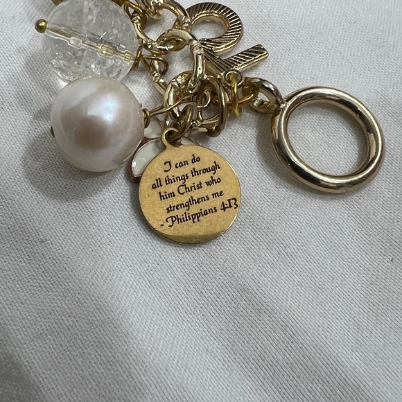 Charm Bracelet with Stylish and Designer Charms Plus Fresh Water Pearls, Amazing - Picture 11 of 11